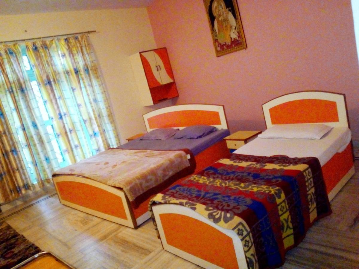 Hotel Surya Laxman Jhula Ришикеш Экстерьер фото
